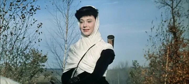 Наташа ростова фото из фильма Война и мир (1965-1967) - актеры и роли - Людмила Савельева - советские фильмы -