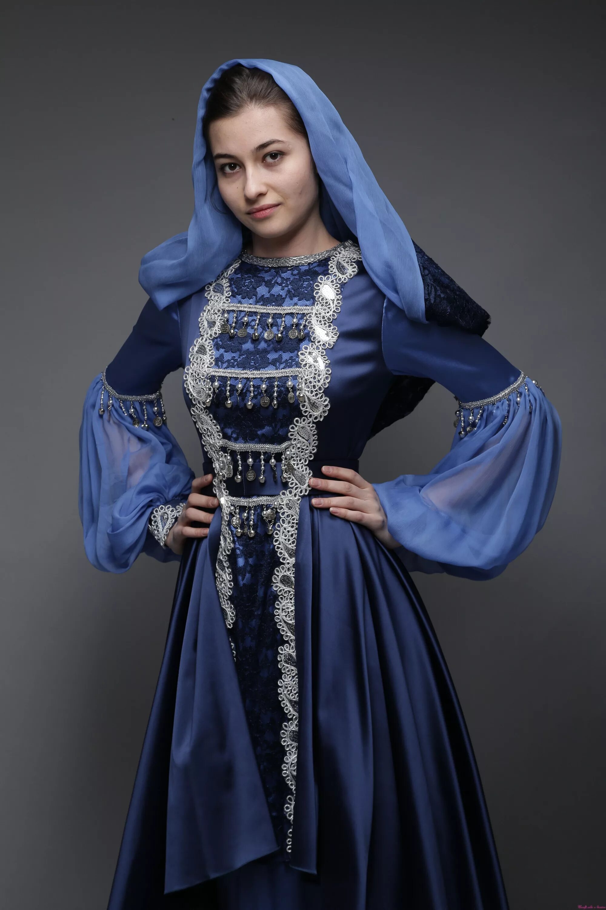 Национальная одежда дагестана женская фото Traditional dresses, Traditional outfits, Fashion