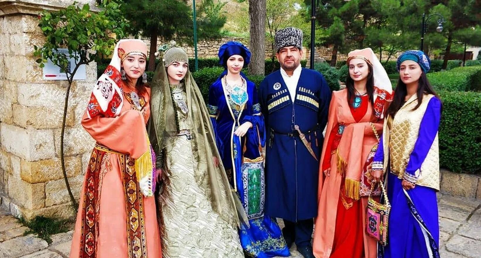 Национальная одежда дагестана женская фото Дагестанская национальная одежда - журнал 13malyshok.ru