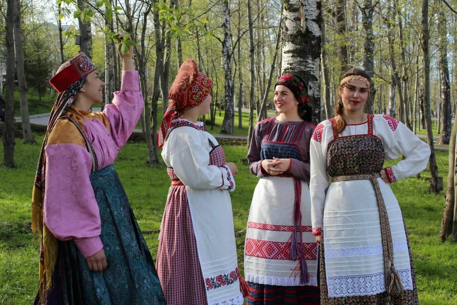 Национальная одежда коми пермяков фото Квест "Традиции народов России" 2022, Красненский район - дата и место проведени