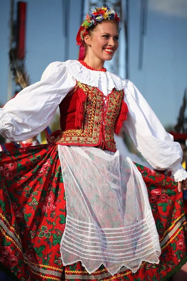 Национальная одежда поляков фото Regional costume from Kraków, Poland source. - Polish Folk Costumes / Polskie st