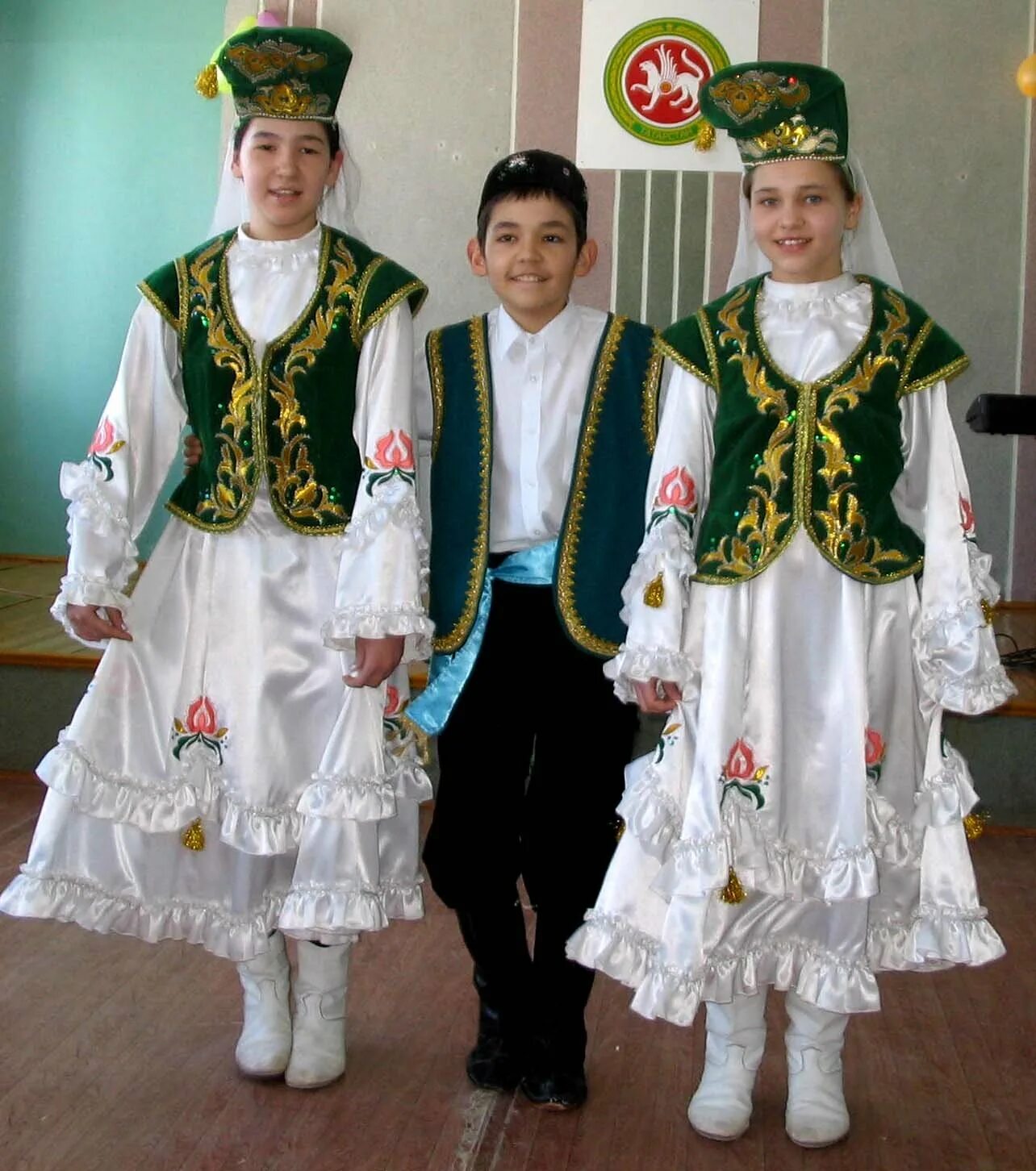 Национальная одежда татар фото Картинки ФОРМА ТАТАР