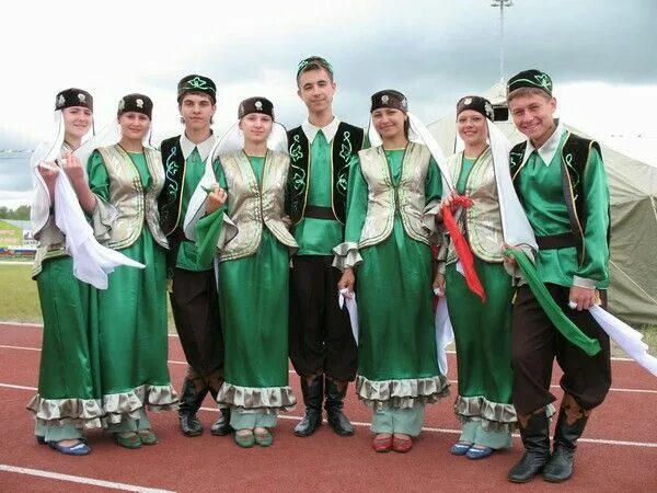 Национальная одежда татар фото Пин на доске Traditional dress Этнические наряды, Костюм, Наряды