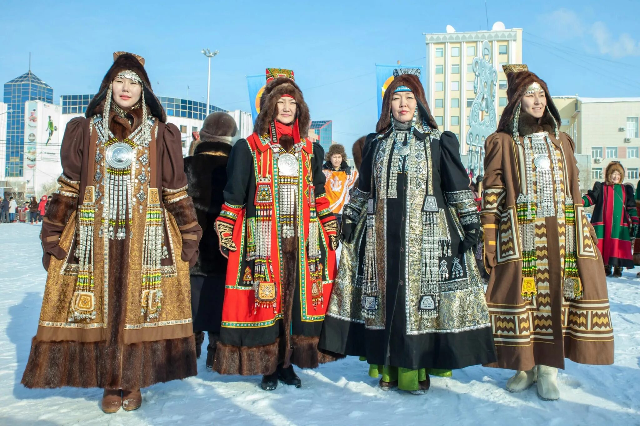 Национальная одежда якутов фото и описание Час традиционной культуры "Якутский национальный костюм" 2022, Узловский район -