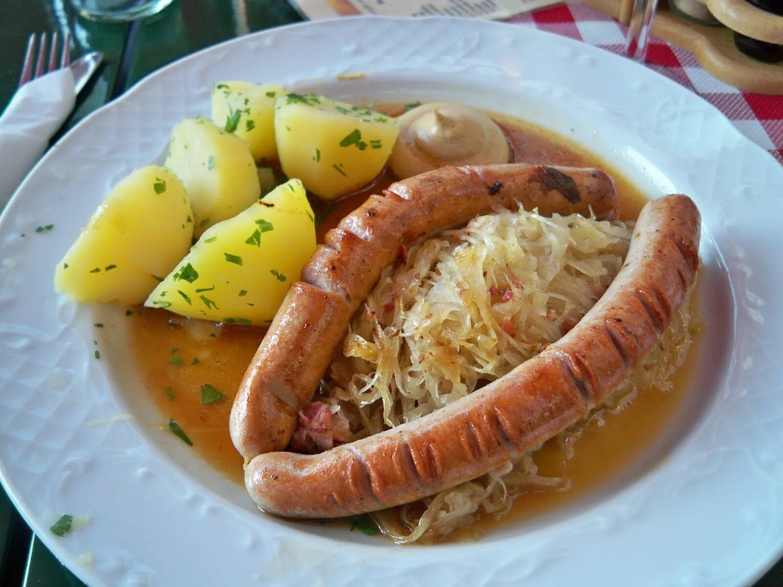 Национальное блюдо германии название и фото Google Image Result for http://2.bp.blogspot.com/dNX6edbnD-4/TDX9PQ3RKfI/AAAAAAA