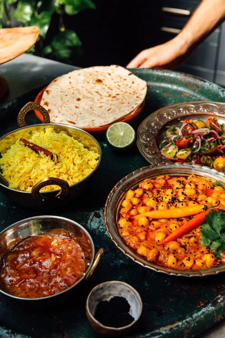 Национальное блюдо индии название и фото This is the tastiest quick chickpea curry recipe I've ever eaten, inspired by so