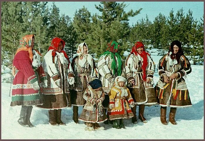Национальный костюм хантов фото FolkCostume&Embroidery: Overview of the Folk Costumes of Europe Folk fashion, Fo
