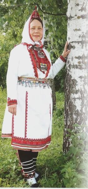 Национальный костюм марийцев фото Марийский народный костюм