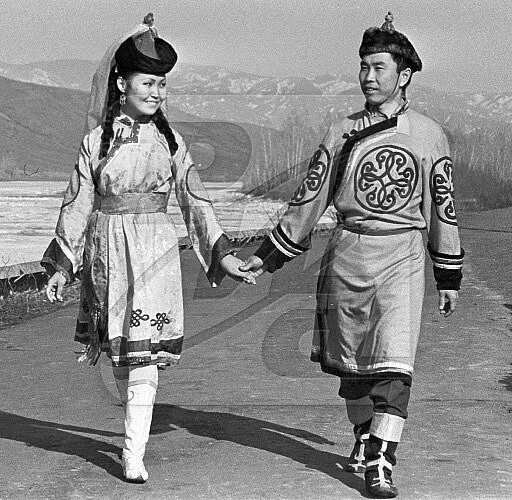 Национальный костюм тувинцев фото Тувинцы. Фотография из альбома Тувинцы - 1 из 72 ВКонтакте
