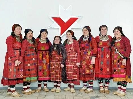 Национальный костюм удмуртов фото удмуртский национальный костюм картинки: 22 тыс изображений найдено в Яндекс.Кар