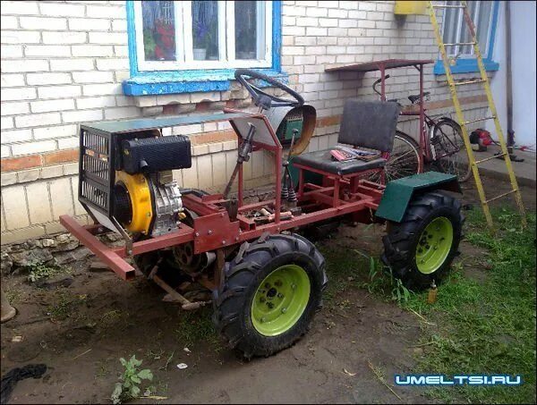 Найти самодельный трактор Homemade mini tractor at home Tractors, Mini, Homemade