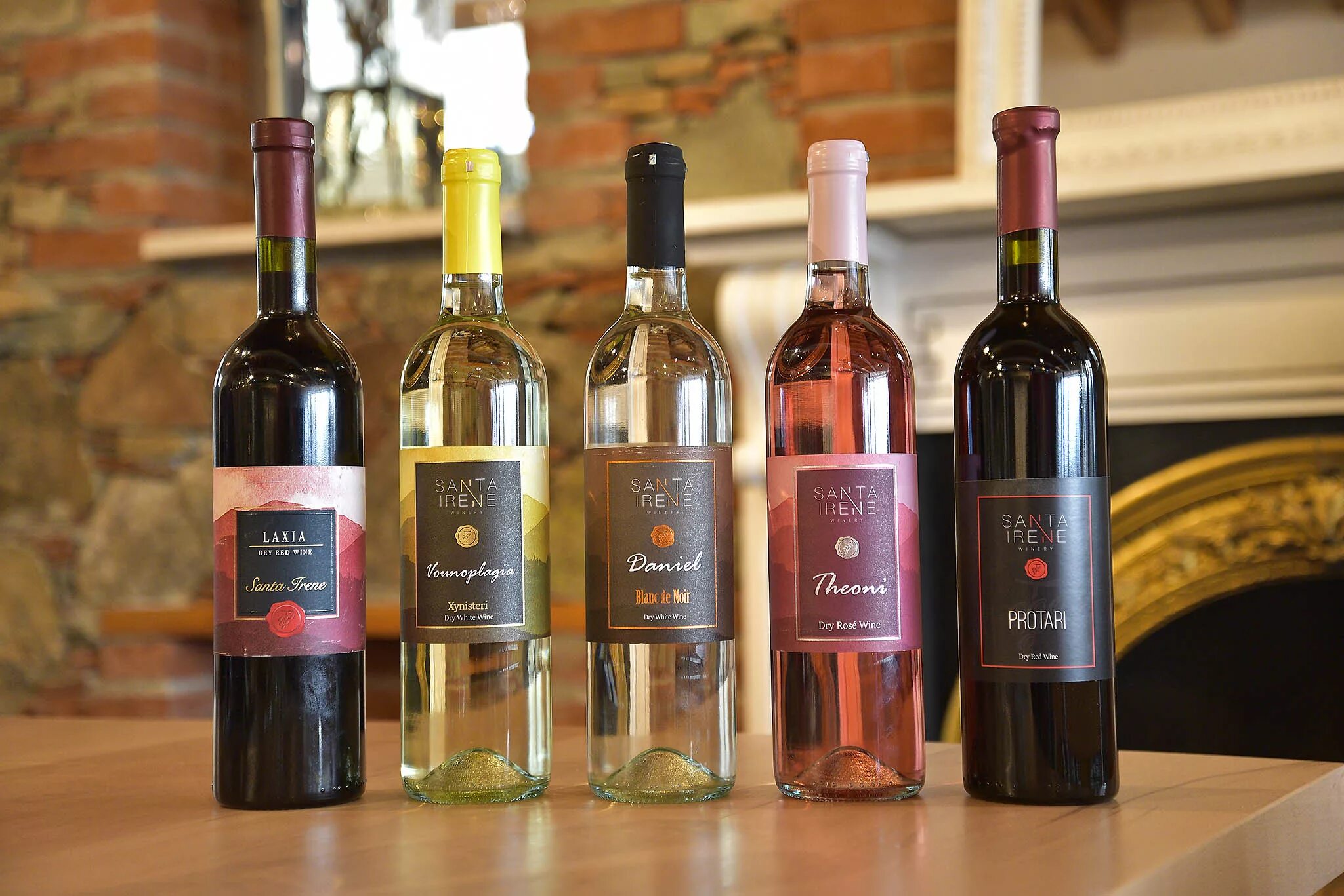 Найти вино по фото онлайн Ierambelos restaurant and Santa Irene winery Cyprus inform