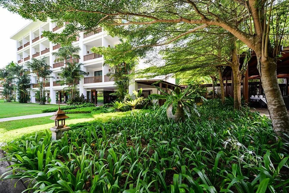 Найтонбури отель фото Отель Naithonburi Beach Resort 4*/ Таиланд /Пхукет - фото, описание, туры в отел
