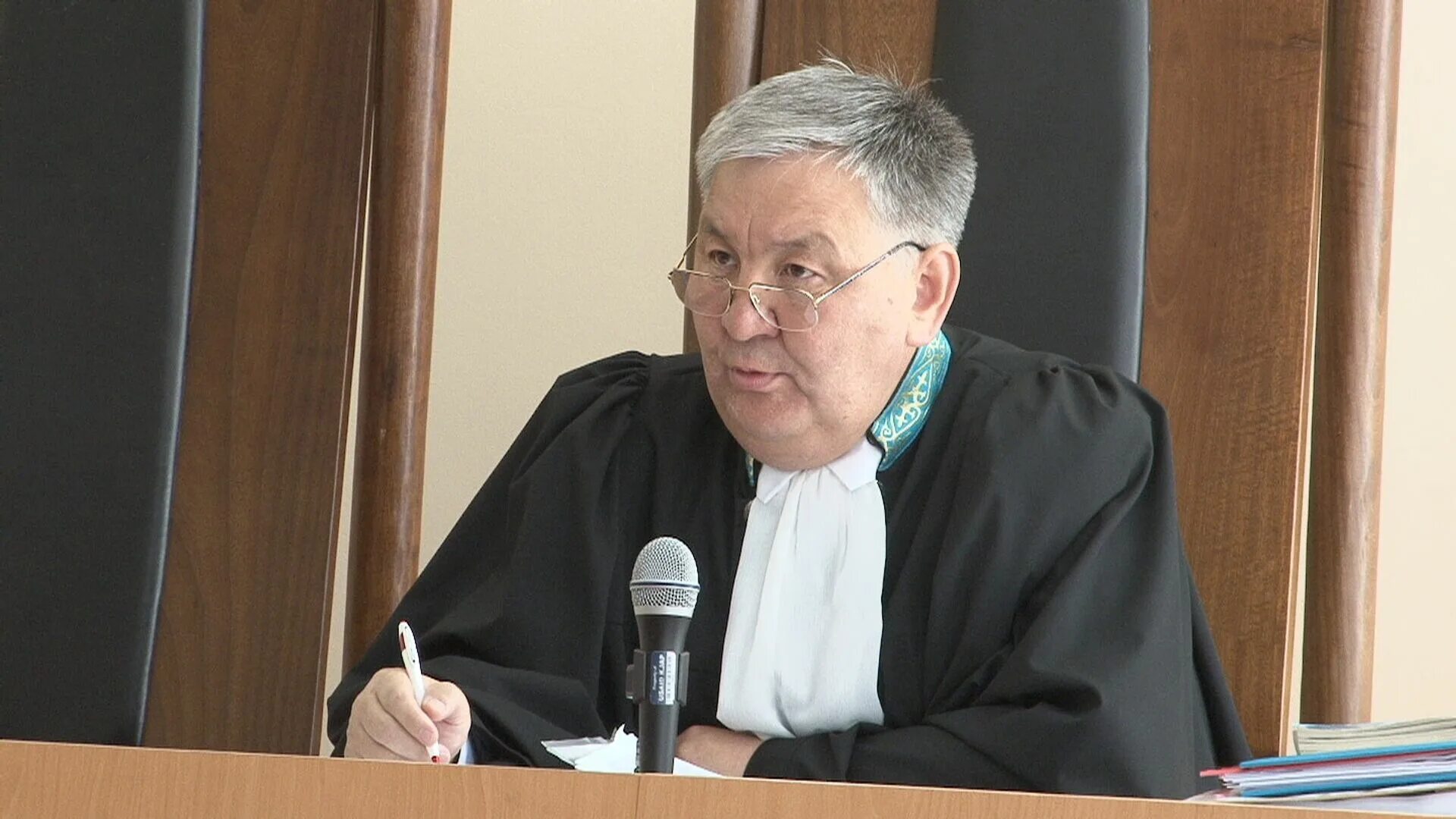 Нажаев мирза судья лакского районного суда фото За крупную взятку задержан судья Верховного суда - 11.02.2021, Sputnik Казахстан