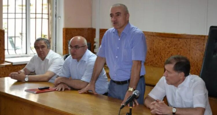 Нажаев мирза судья лакского районного суда фото Ruslan Isayev recommended to chair the Supreme Court of Dagestan Today, May 22, 
