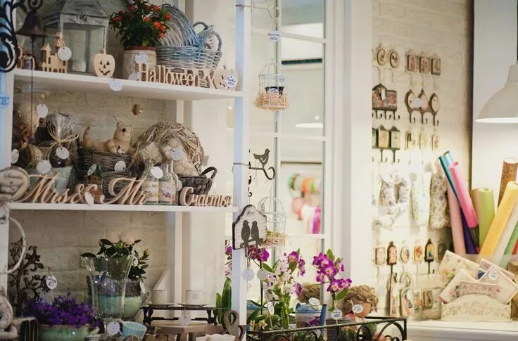 Название для декора для дома inside store Shop vintage decor, Online shop design, Summer diy