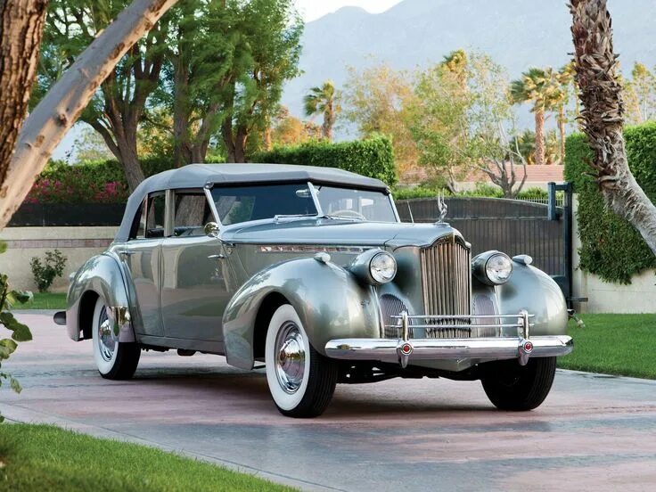 Название ретро фото 1940 Packard 180 Super Eight Convertible Sedan Classic cars, Packard cars, Packa