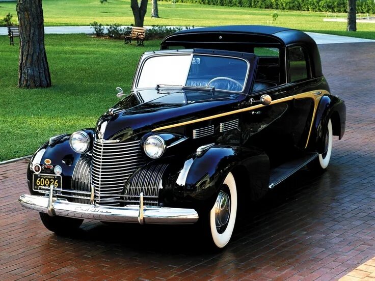 Название ретро фото Town car Old vintage cars, Cool old cars, Vintage cars