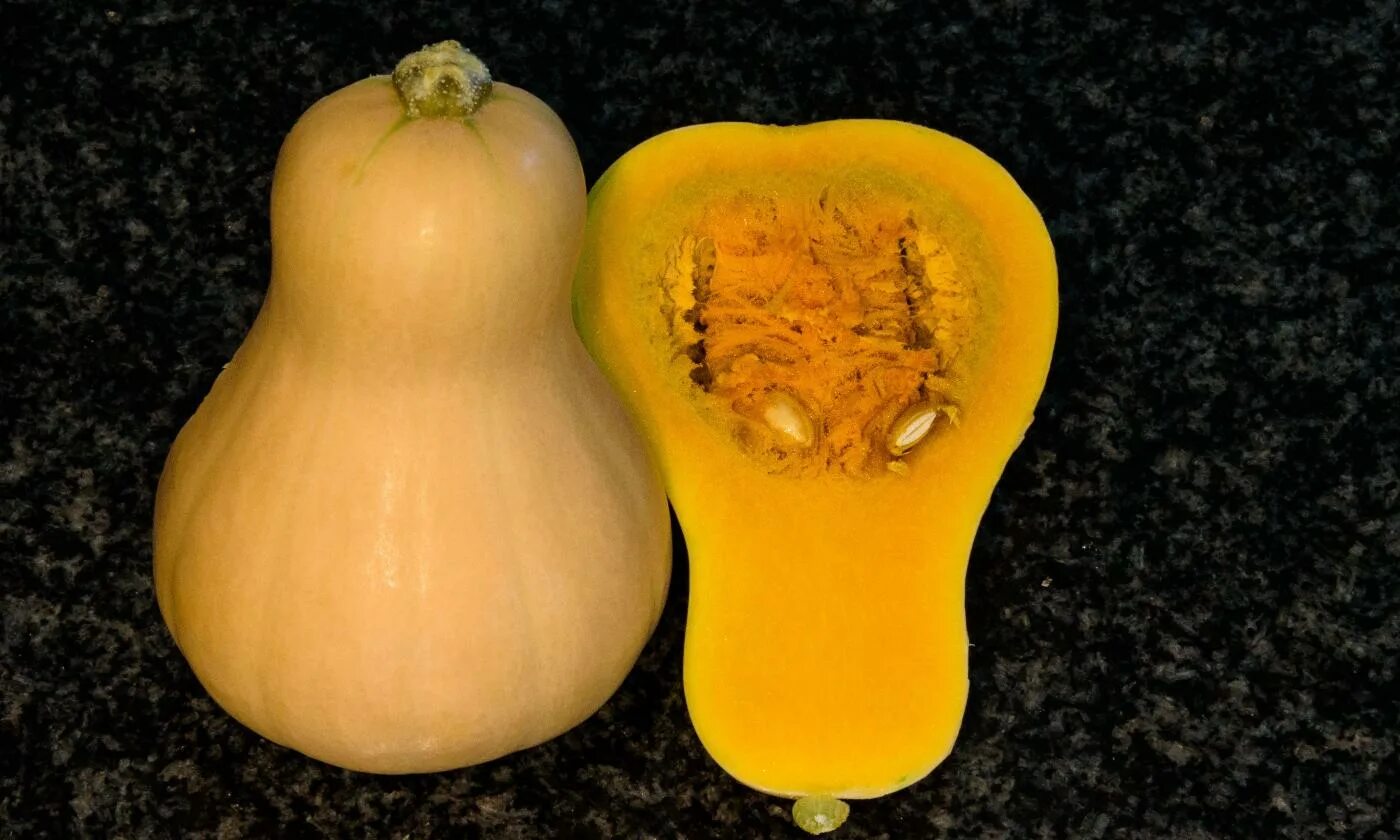 Название тыквы грушевидной формы фото Butternut squash, raw (pear squash), one butternut squash Foundation G+E