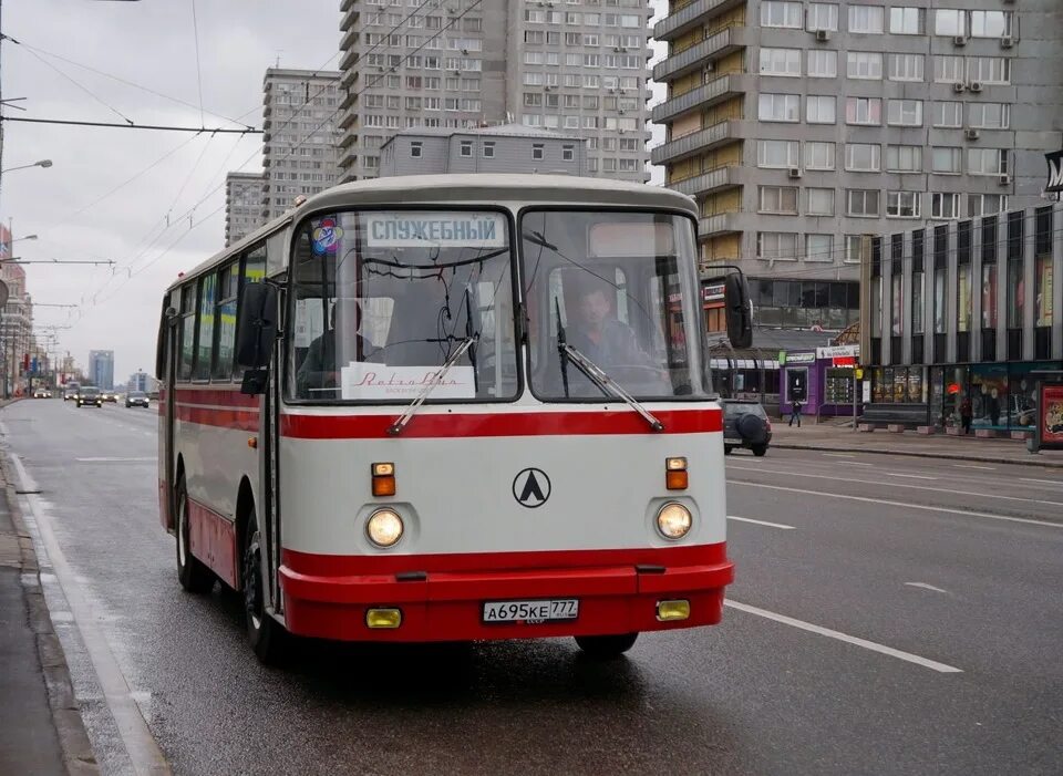 Названия автобусов фото Запись № 51. Первый выезд "Фестивального" в "Сезон-2015". - ЛАЗ 695 Н, 6 л, 1989