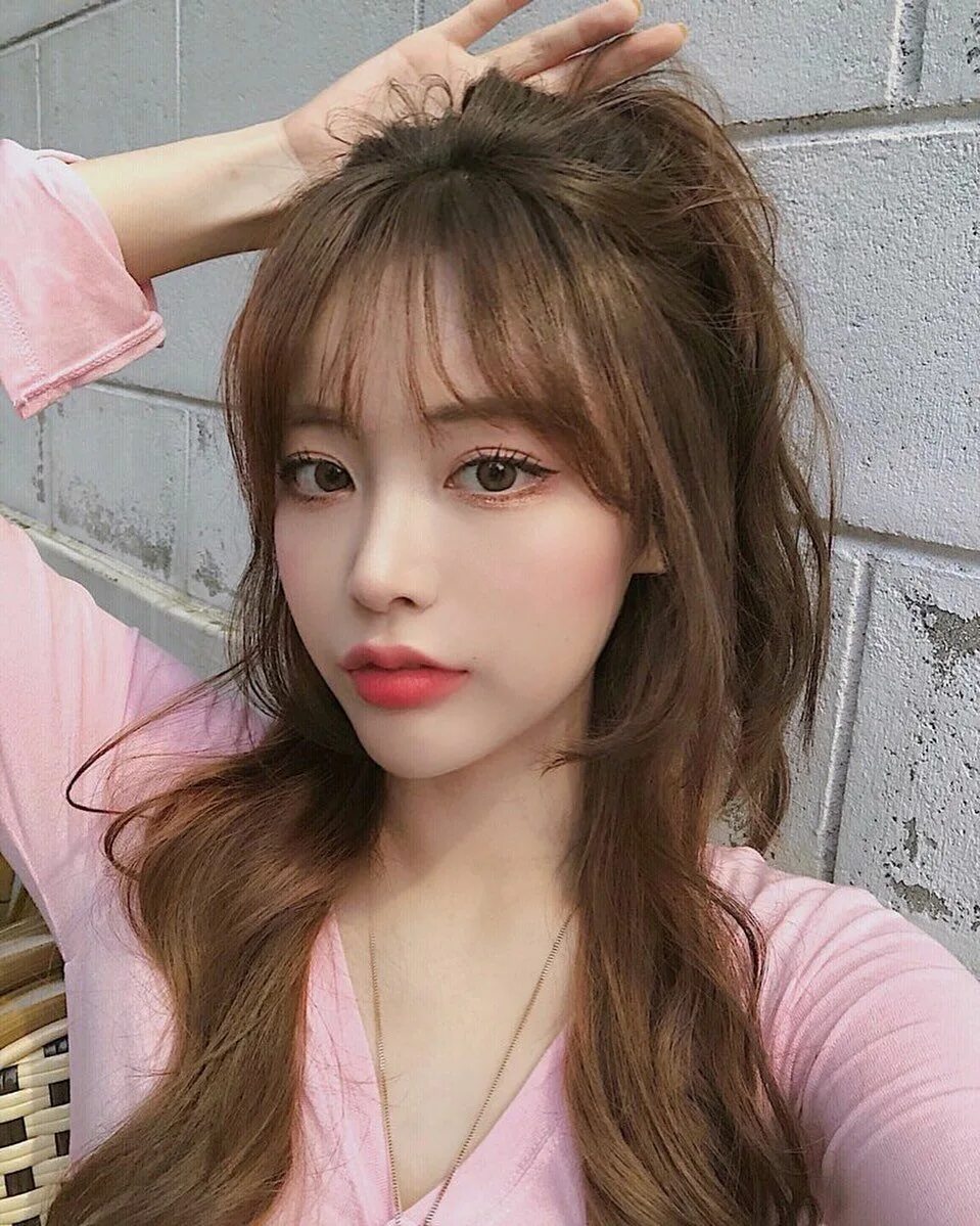 Названия челок с фото корейские Instagram post by 하람 * Jul 2, 2019 at 2:40pm UTC Cortes de pelo largo con flequi