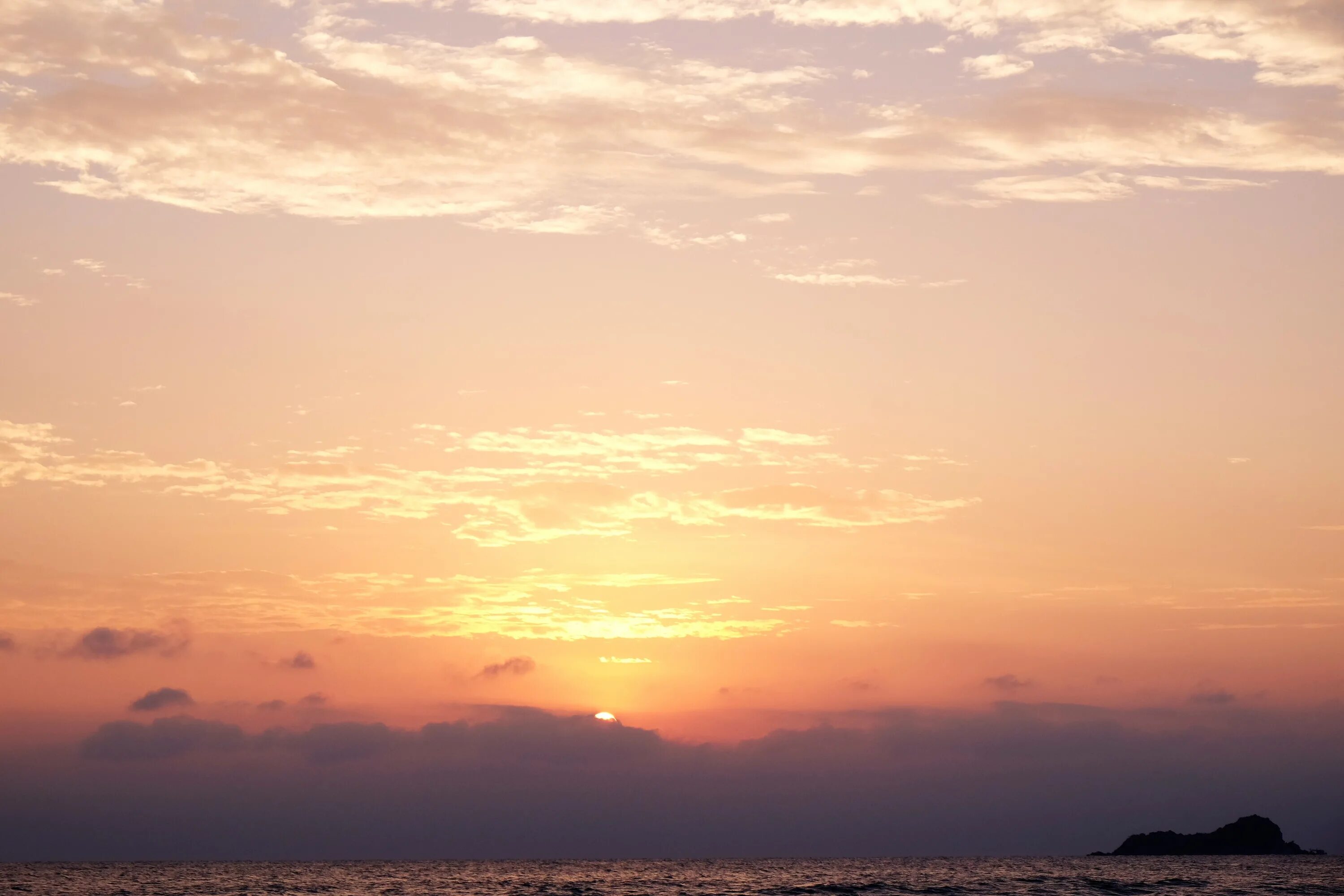 Небо на закате фото Free Images : sea, horizon, cloud, sun, sunrise, sunset, sunlight, dawn, atmosph