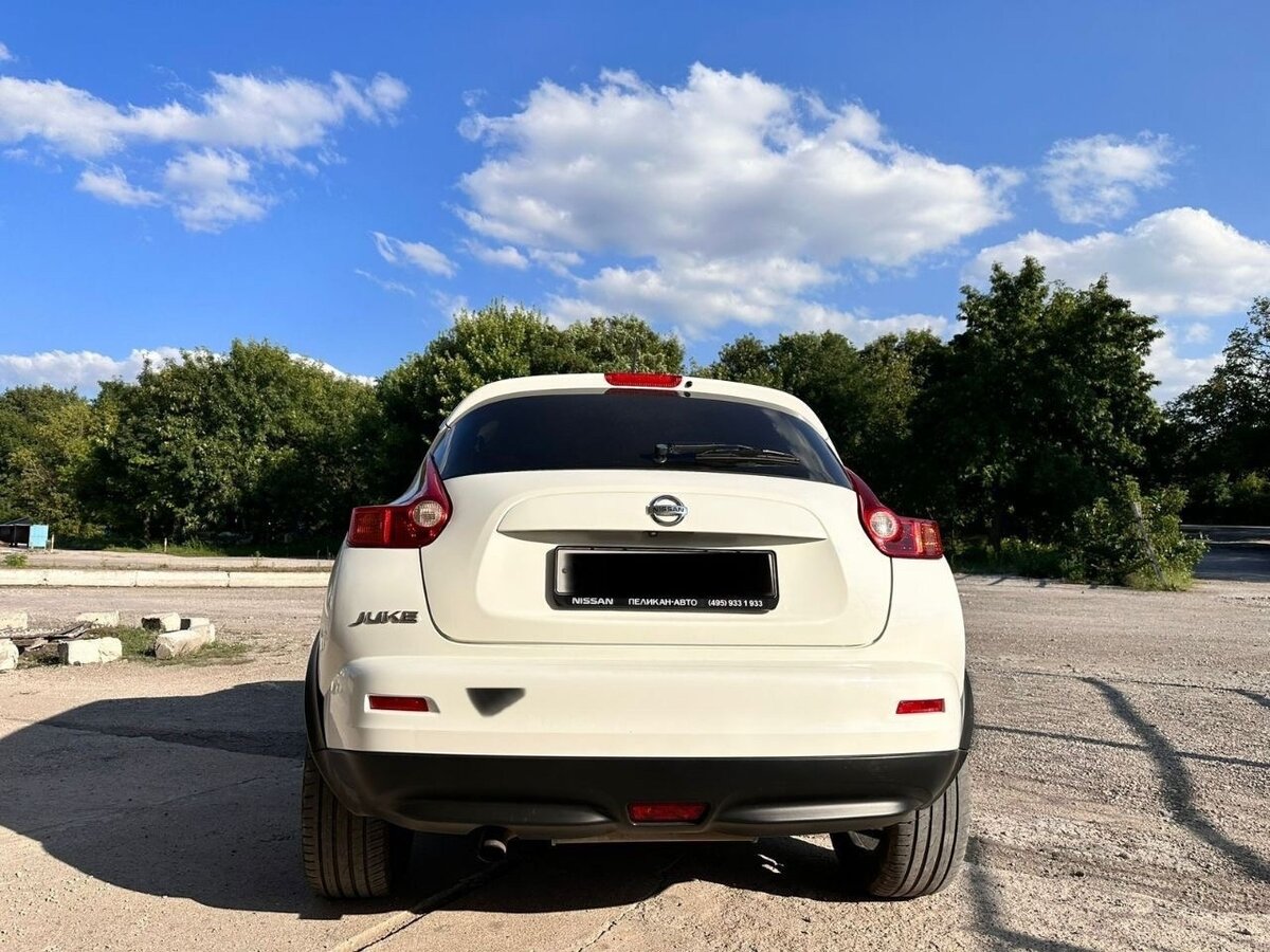 Ниссан фото сзади Купить б/у Nissan Juke I 1.6 CVT (190 л.с.) 4WD бензин вариатор в Луганске: белы