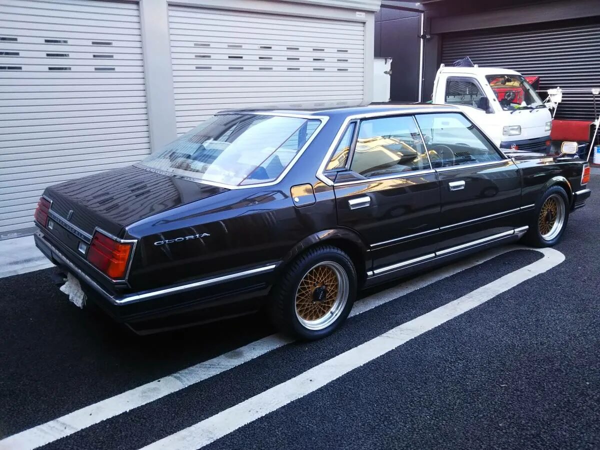Ниссан глория 1983 фото Nissan * Ниссан * Gloria *430* старый машина : продажа на аукционе Real Yahoo