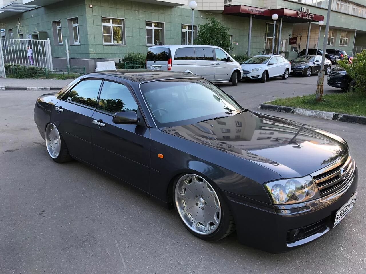 Ниссан глория фото Фото машины перед погрузкой - Nissan Gloria (11G), 3 л, 2002 года покупка машины