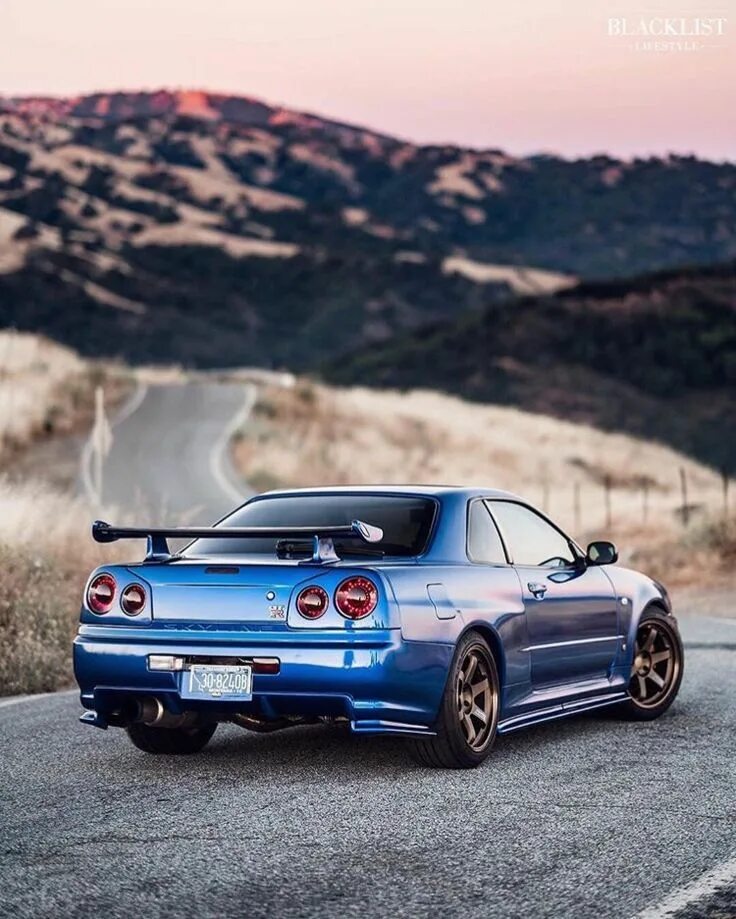 Ниссан гтр 34 фото Nissan Skyline R34 GTR - #GTR #Nissan #R34 #skyline Autos Online 2019 Nissan gtr