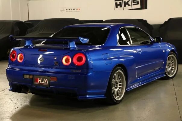 Ниссан гтр 34 фото Seems we have a new car reviewer in the group) Thanks for the interesting record