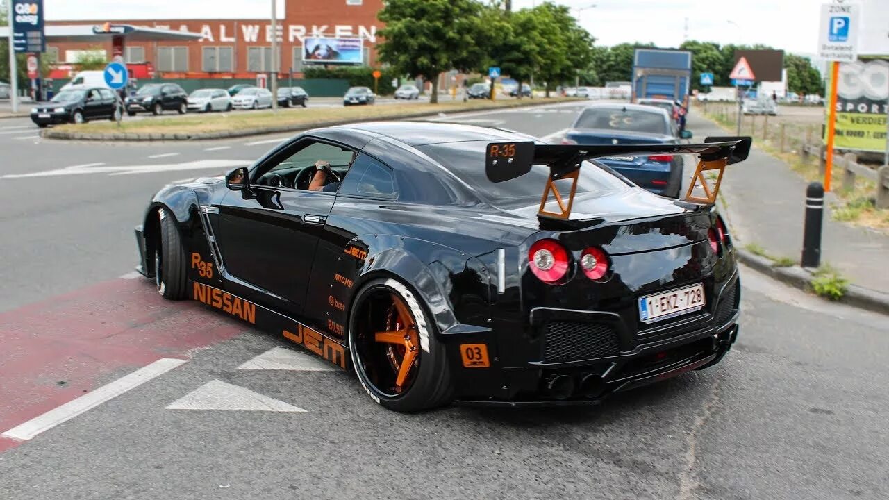 Ниссан гтр р35 тюнинг JEM widebody R35 GTR - accelerations, sounds,... - YouTube