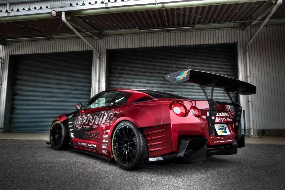 Ниссан гтр р35 тюнинг Track Appeal: GReddy Trust Japan 2011 Nissan R35 GTR - PASMAG is the Tuner's Sou
