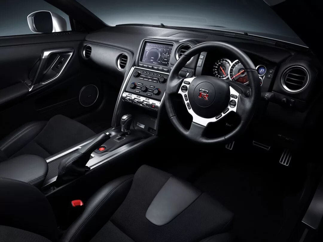 Ниссан гтр салон фото NISSAN GT-R в Израиле! 530 л.с. и 795.000.00 ш"х - DRIVE2