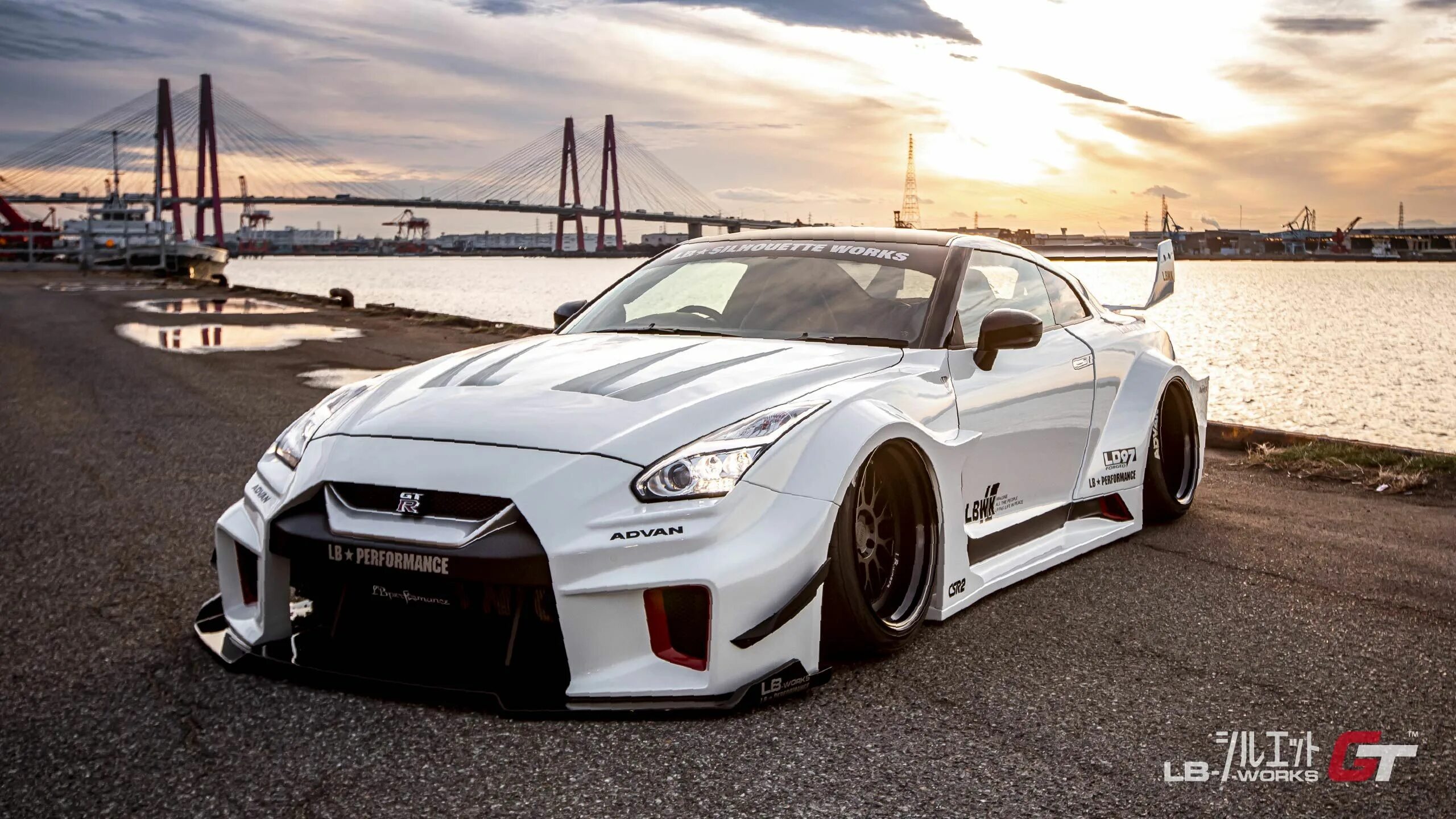 Ниссан гтр тюнинг LB-Silhouette WORKS GT NISSAN 35GT-RR - Liberty Walk リ バ テ ィ-ウ ォ-ク Complete car 