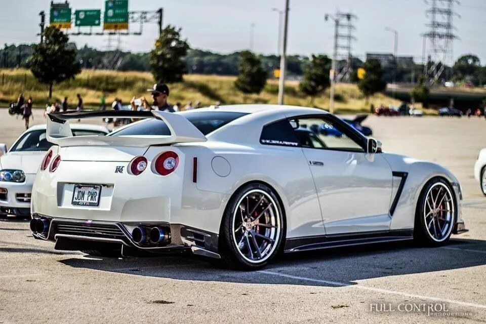 Ниссан гтр тюнинг Nissan Skyline GTR R35 Nissan gtr, Nissan gt-r, Nissan cars