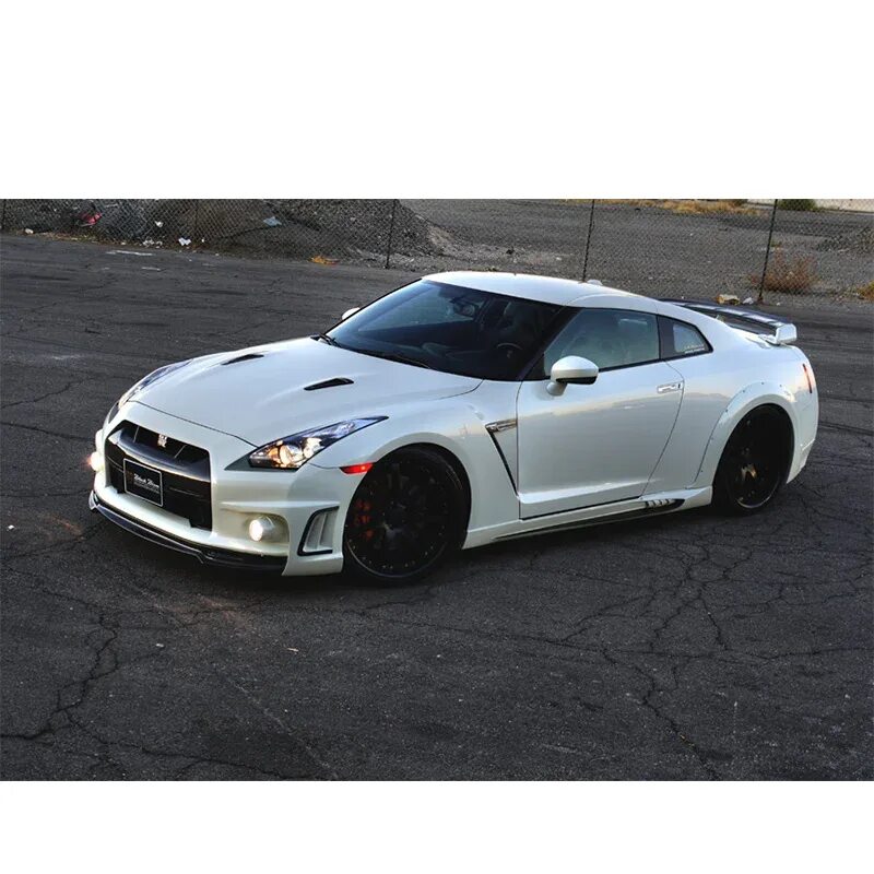Ниссан гтр тюнинг фото Подходит для 07-10 Nissan Zhanshen Gtr R35, присутствует Большая объемная передн