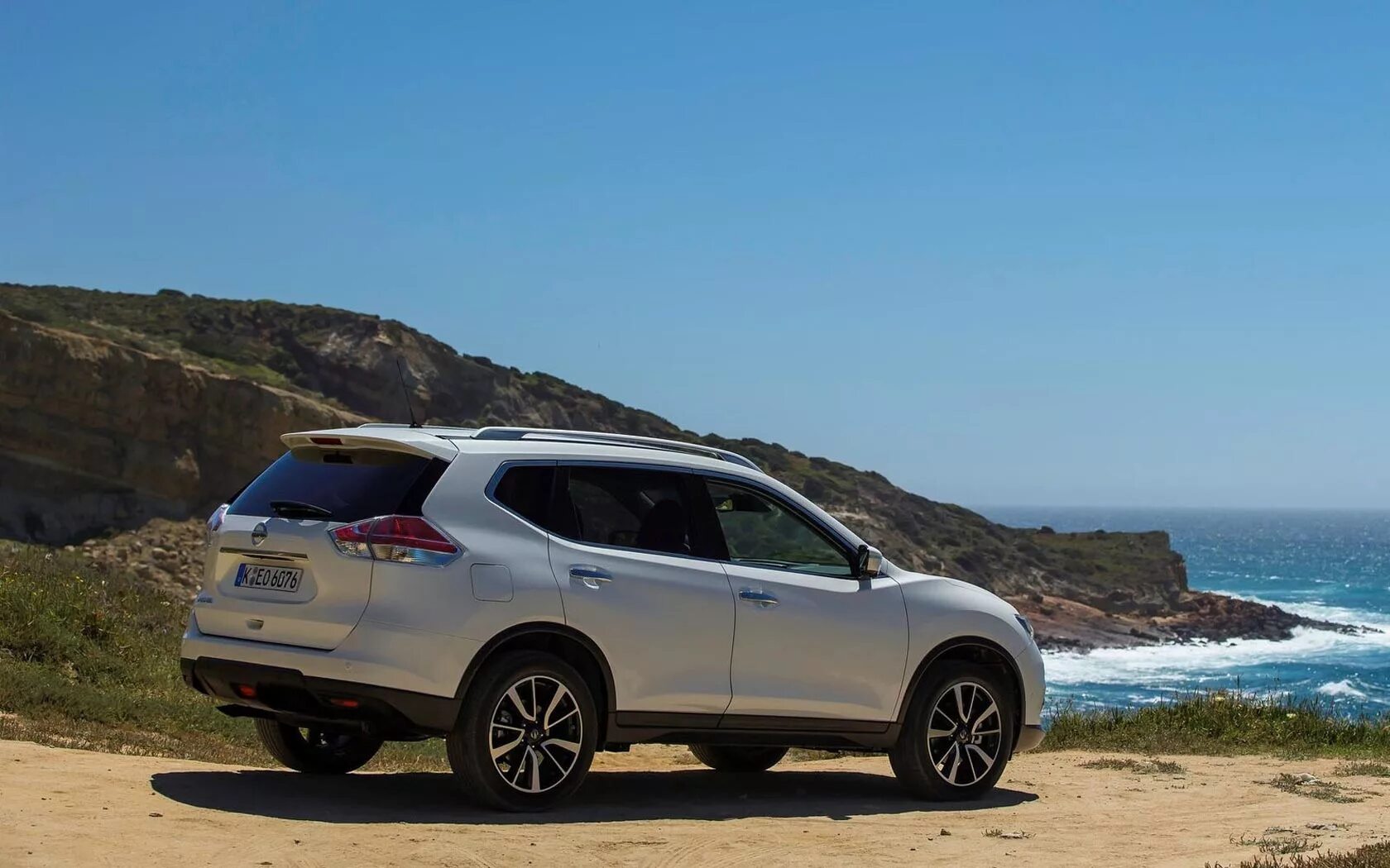 Ниссан х трейл 2017 фото Фотографии Nissan X-Trail (2013-2017) Фотография #83 Фото Nissan X-Trail