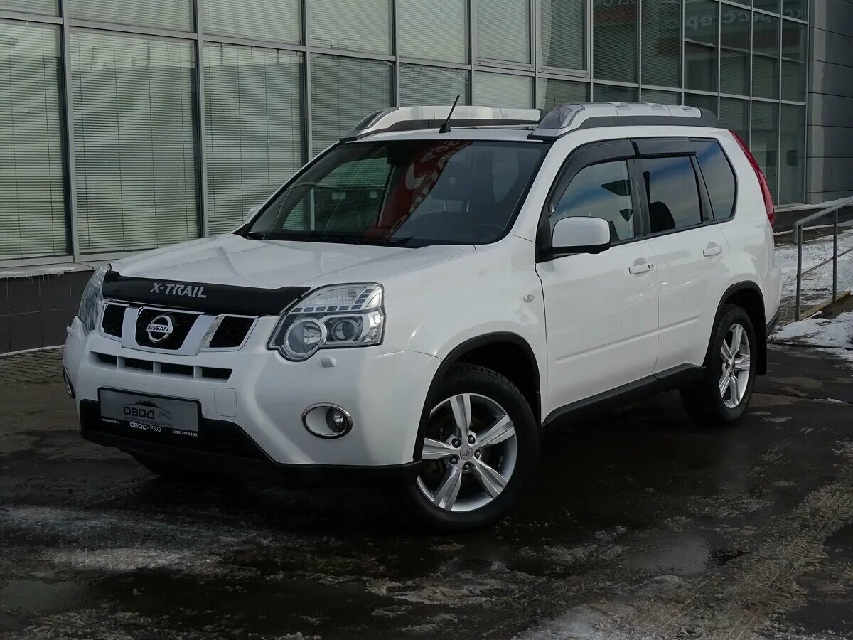 Ниссан х трейл белый фото Купить б/у Nissan X-Trail II Рестайлинг 2.5 CVT (169 л.с.) 4WD бензин вариатор в