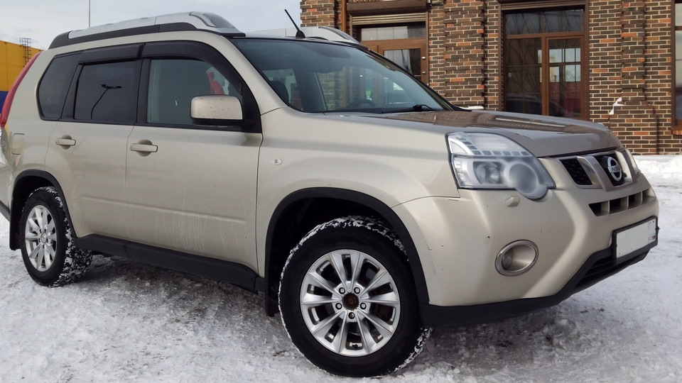Ниссан х трейл бу фото Nissan X-Trail II (t31) 2.0 бензиновый 2011 Золотой Икс на DRIVE2