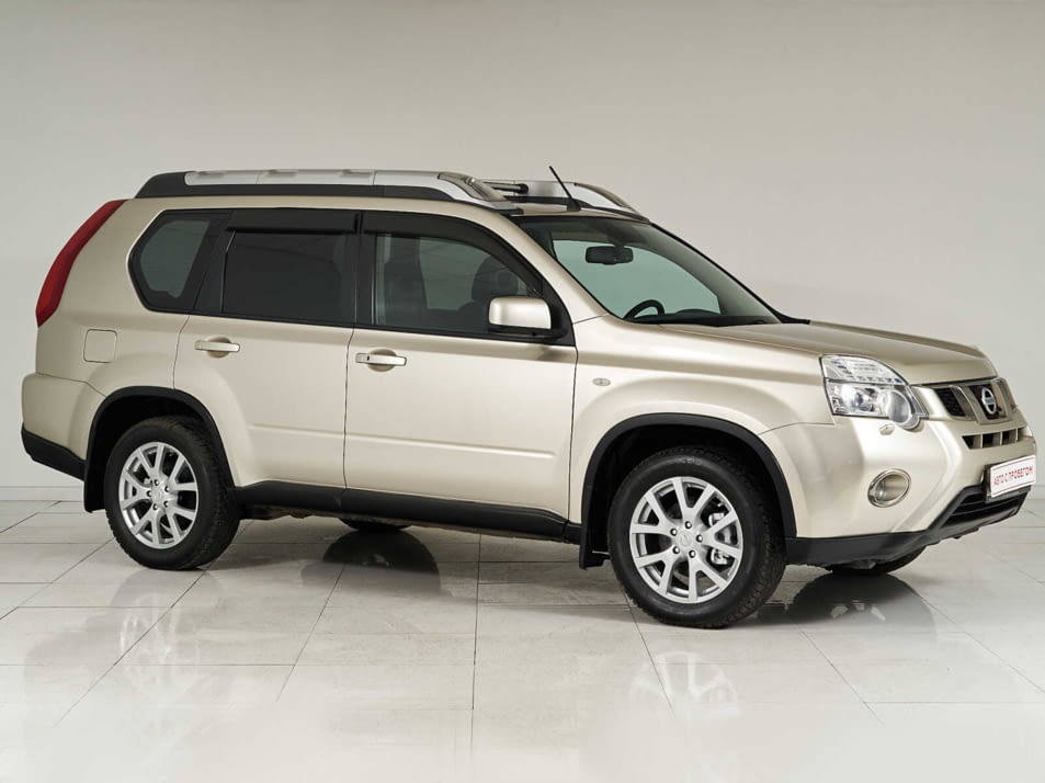 Ниссан х трейл бу фото Купить Nissan X-Trail с пробегом 157400 км в Москве (в наличии авто) - Автосалон