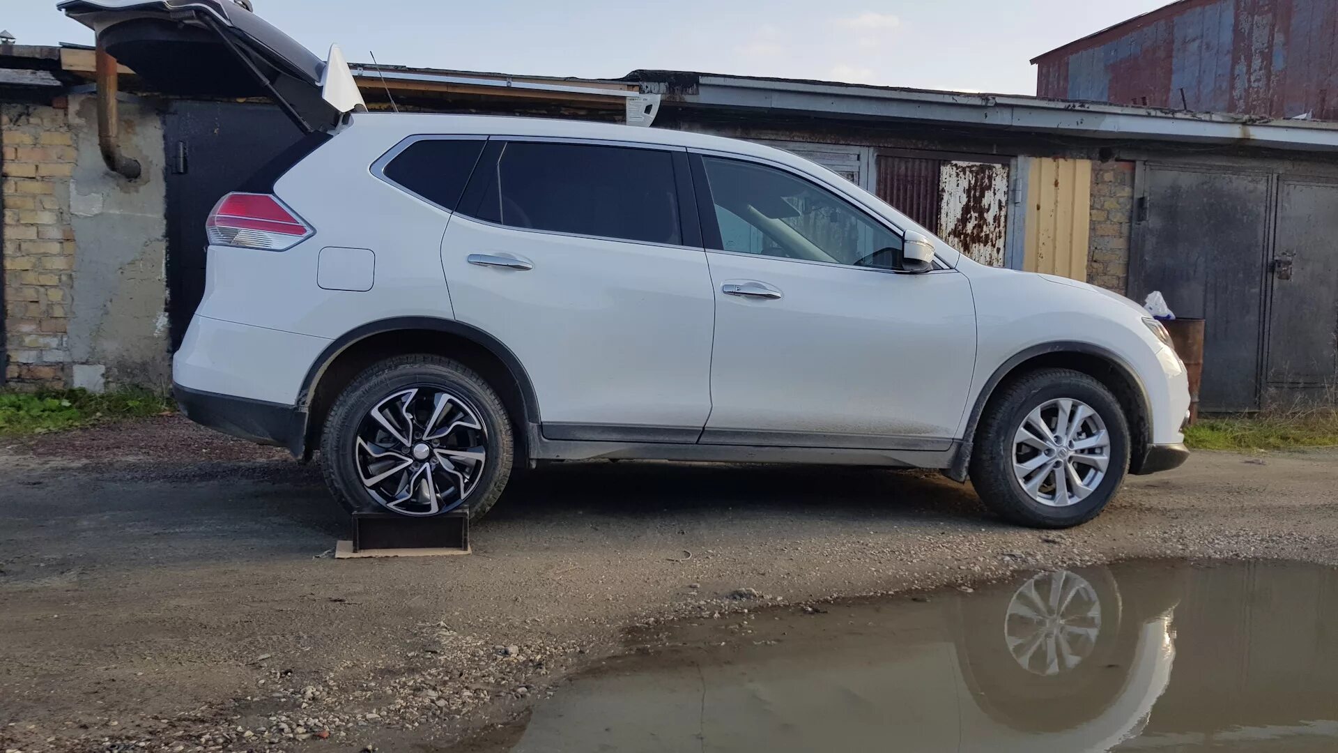 Ниссан х трейл диски фото Купил диски R17 - Nissan X-Trail III (t32), 2 л, 2016 года колёсные диски DRIVE2