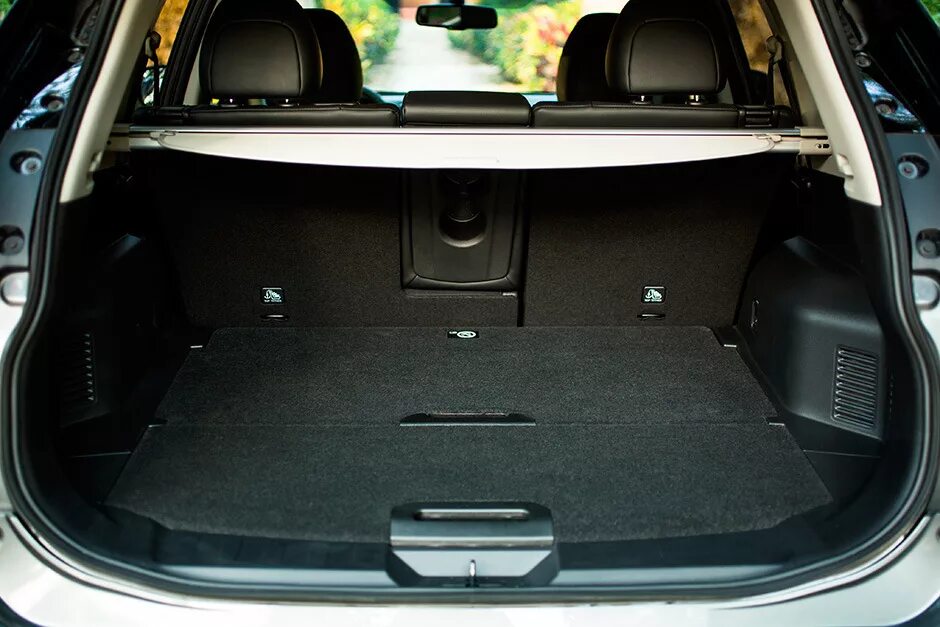 Ниссан х трейл фото багажника За что стоит хотеть ресайлинг X-Trail 2018 года? - DRIVE2