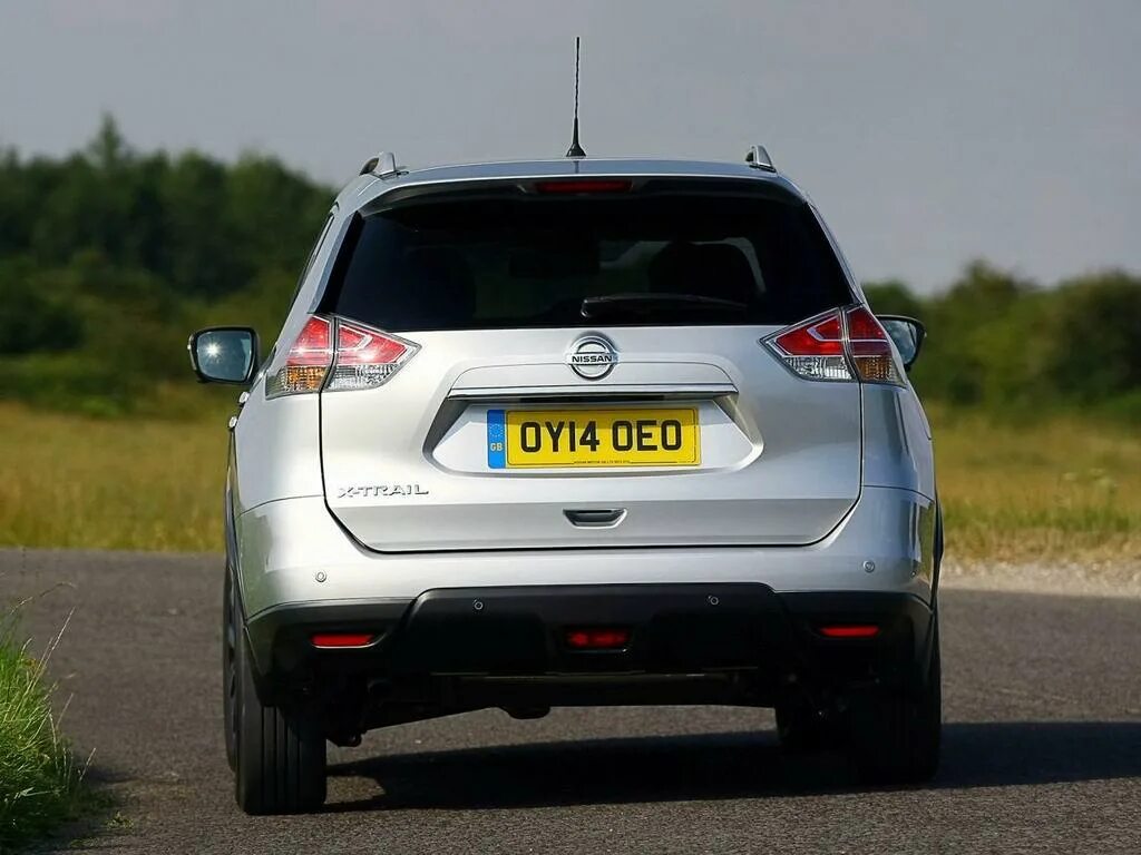 Ниссан х трейл фото сзади Фото нового Ниссан Х-Трейл 2024 - фото салона Nissan X-Trail T32 в новом кузове