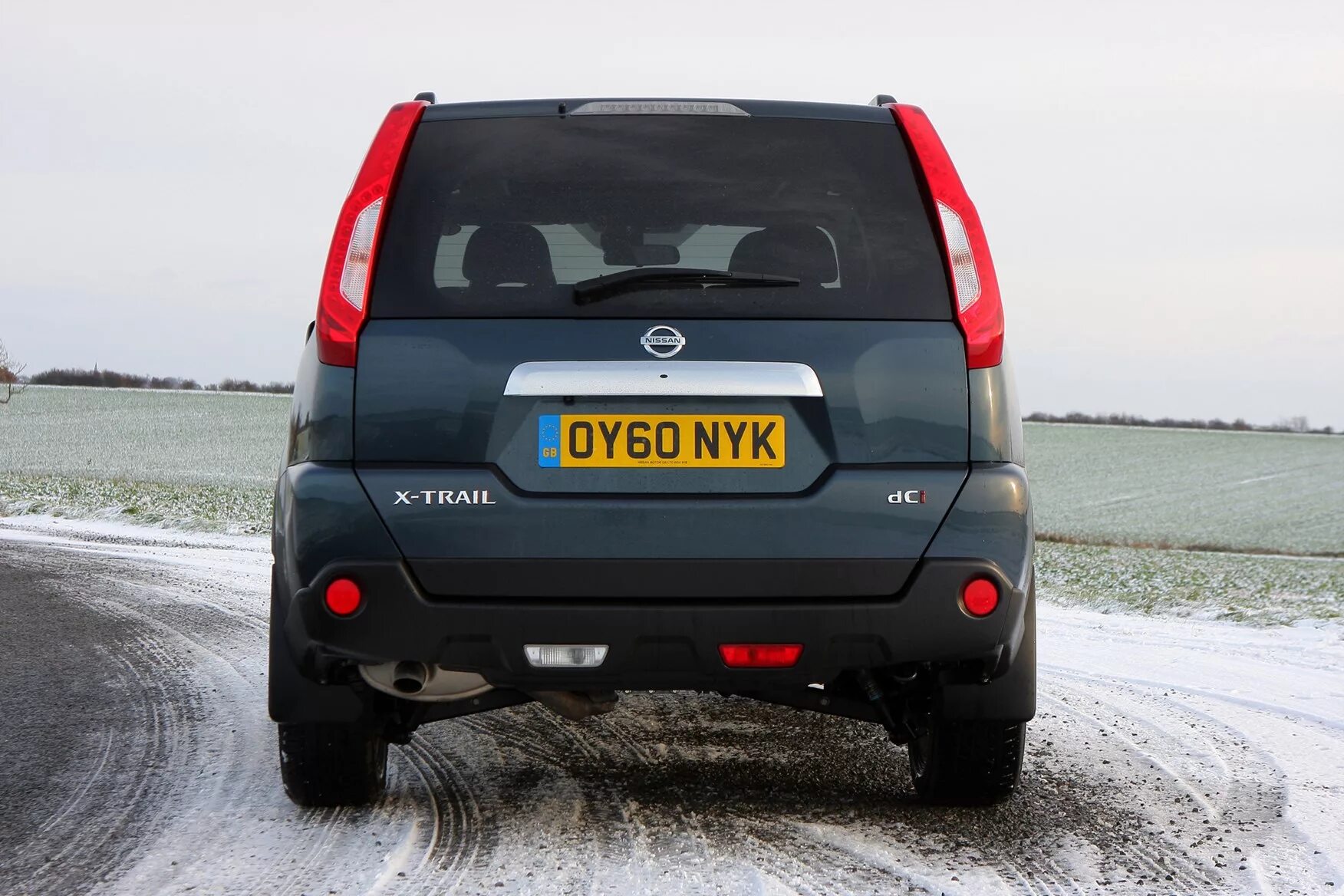 Ниссан х трейл фото сзади Used Nissan X-Trail Station Wagon (2007 - 2014) Review Parkers