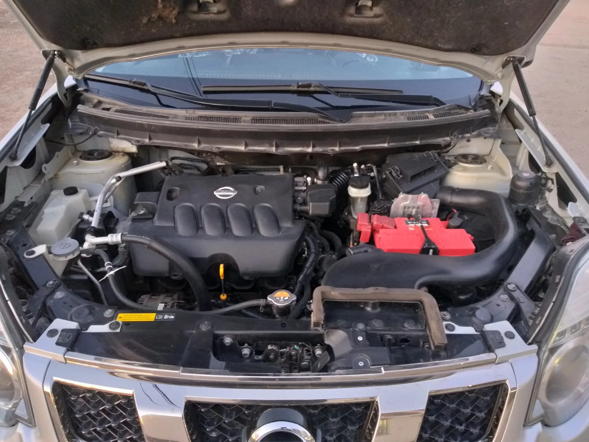 Ниссан х трейл под капотом фото Мойка подкапотного пространства - Nissan X-Trail II (t31), 2 л, 2012 года мойка 