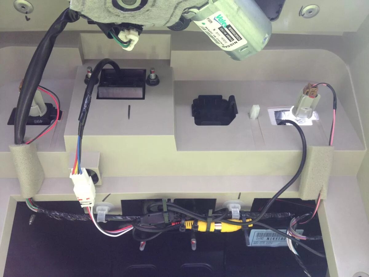 Ниссан х трейл подключение камеры заднего хода Установка камеры заднего вида. - Т-32 - Клуб любителей Nissan X-trail