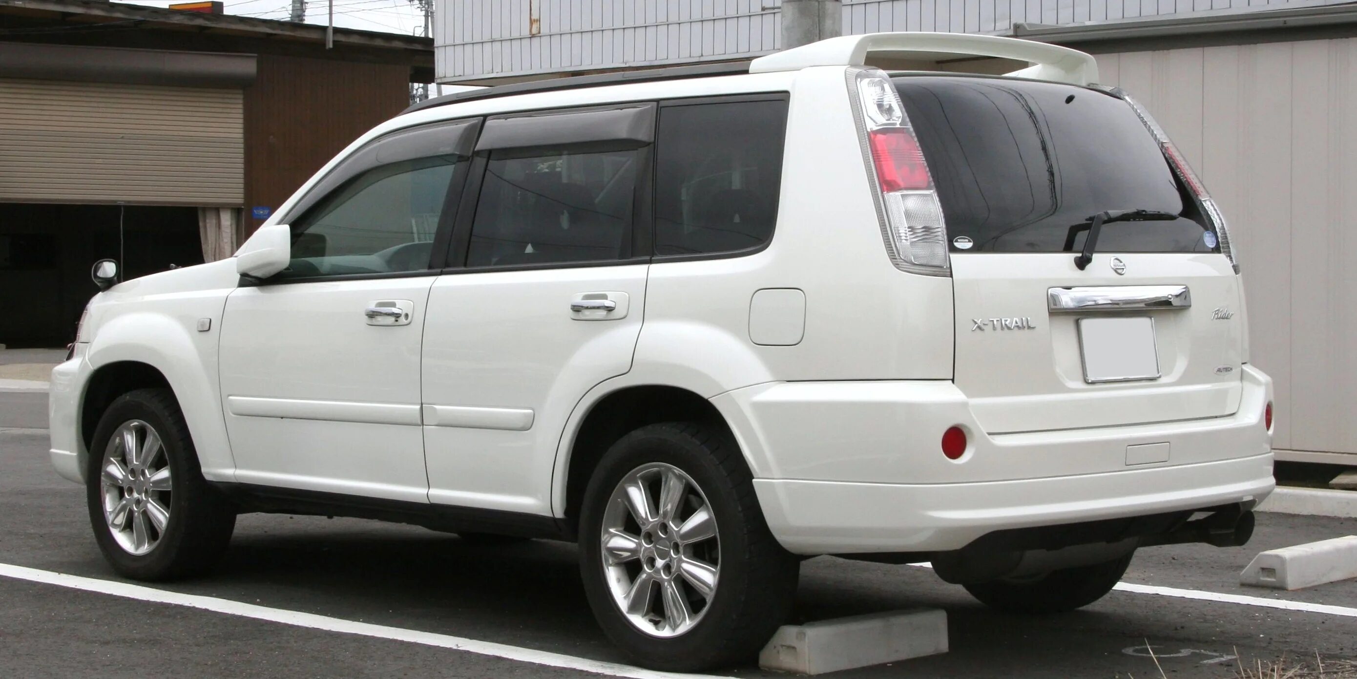 Ниссан х трейл т 30 фото File:2003-2007 NISSAN X-TRAIL Rider rear.jpg - Wikipedia