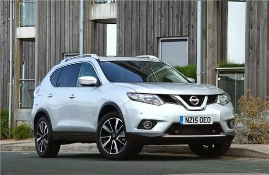 Ниссан х трейл т 32 фото New DIG-T petrol engine for latest Nissan X-Trail Motoring News Nissan, Xe ô tô,