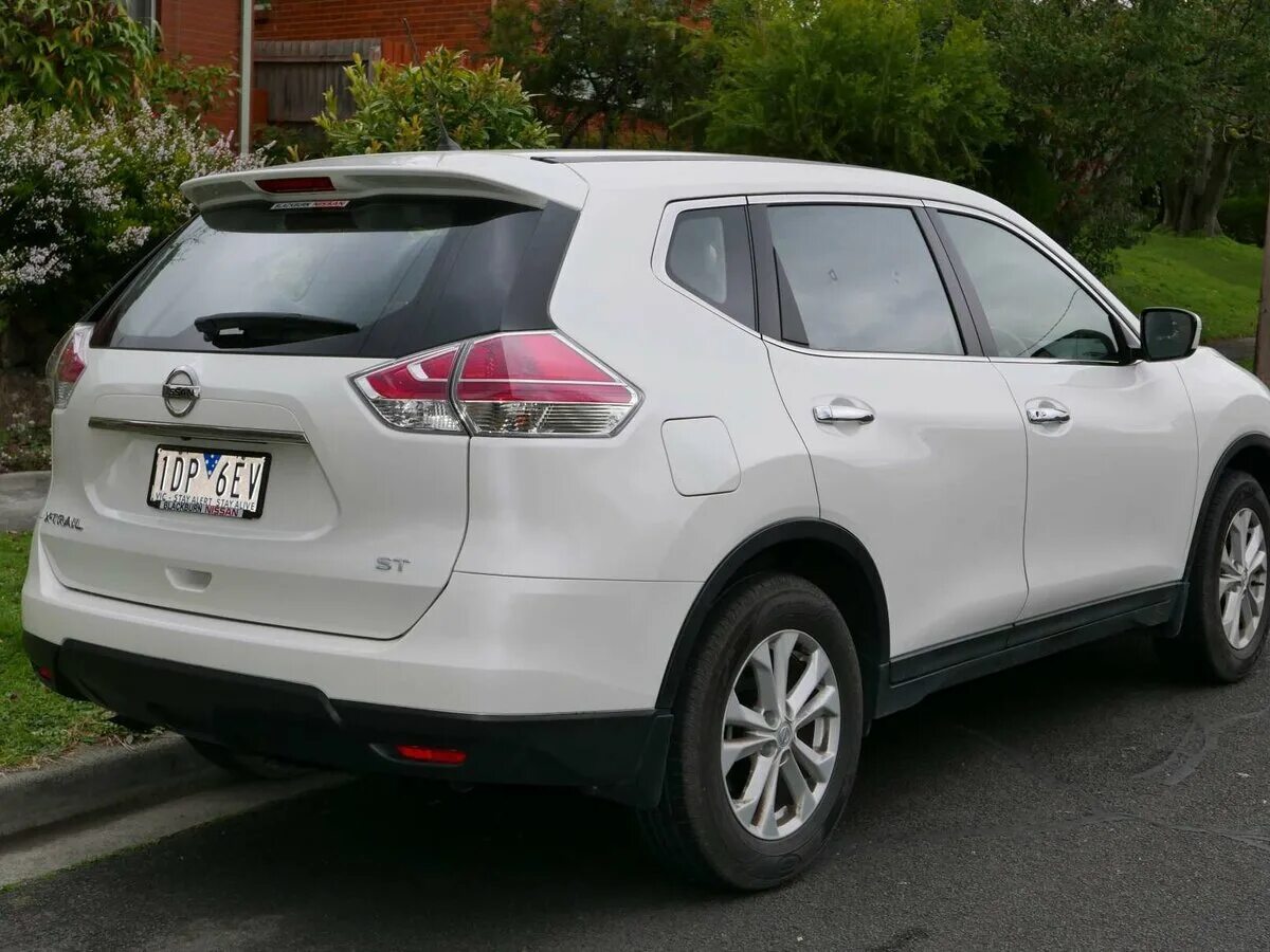 Ниссан х трейл т 32 фото Купить б/у Nissan X-Trail III Рестайлинг 2.0 CVT (144 л.с.) 4WD бензин вариатор 